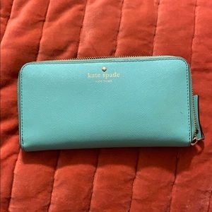 Large Kate Spade Wallet